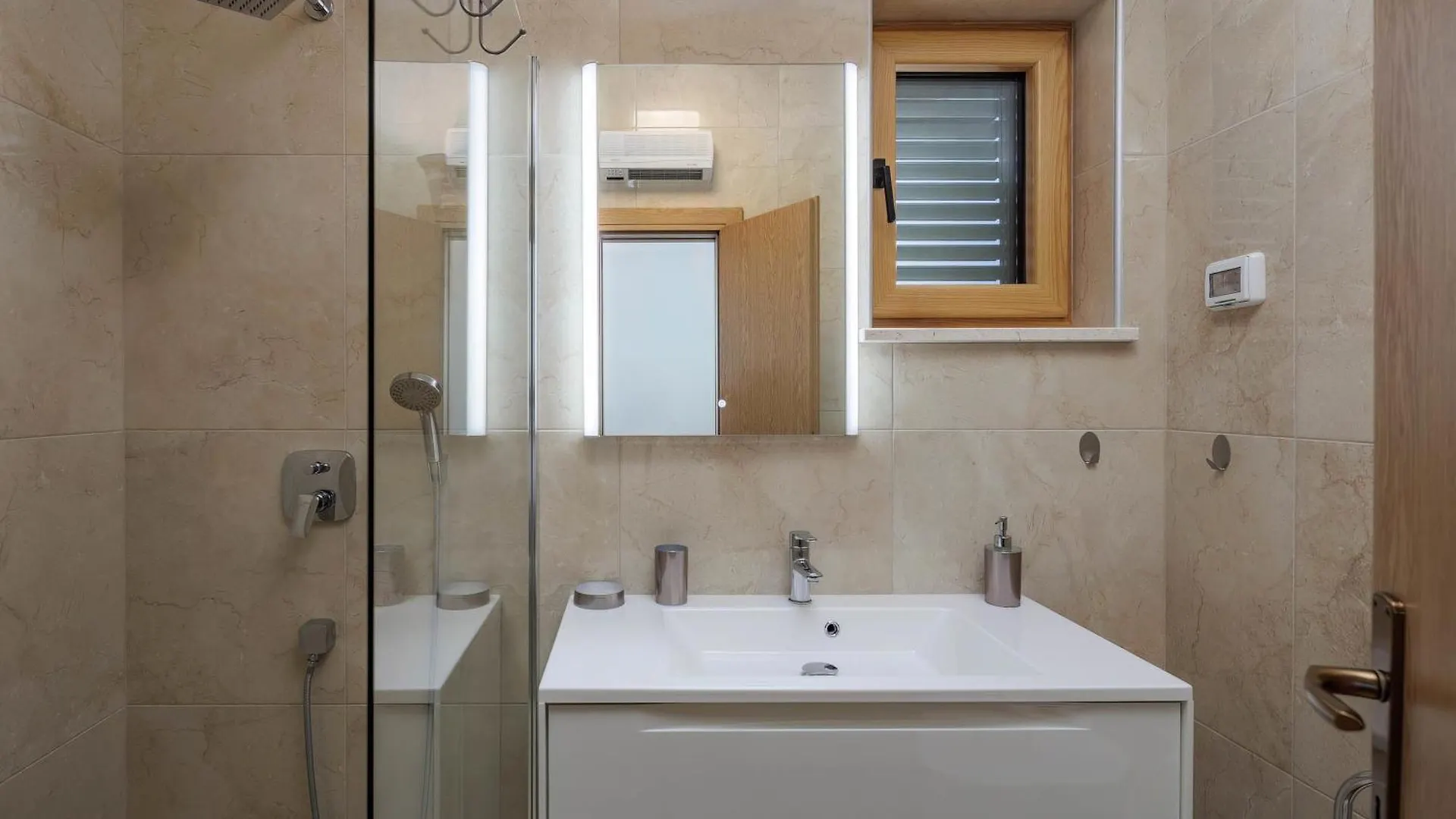 Pool Villa Brijunis Blick - Happy Rentals Pula